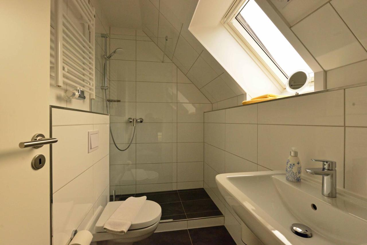 Weinert 3*